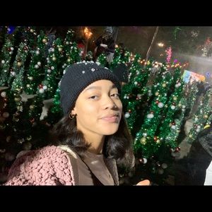 Meet your Posher, Destiny